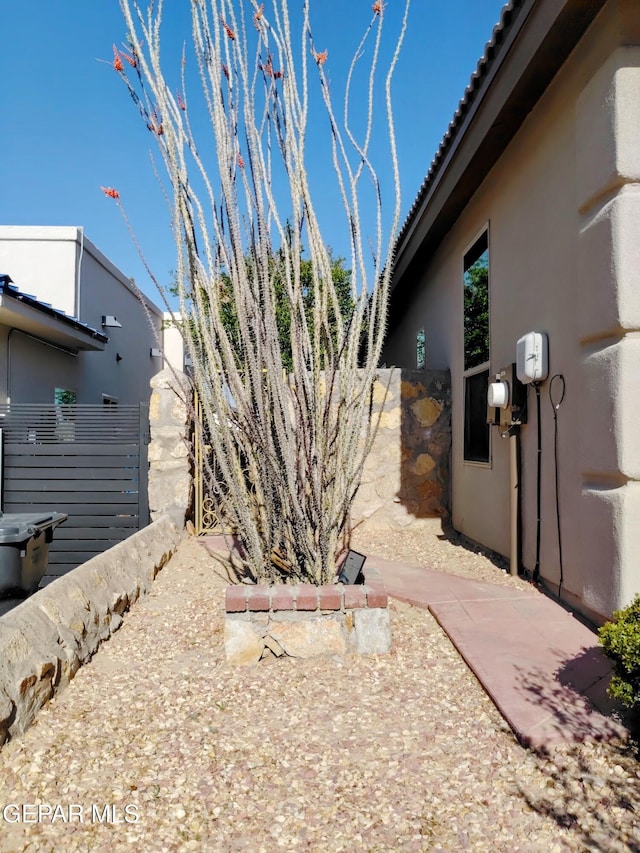 exterior space with fence