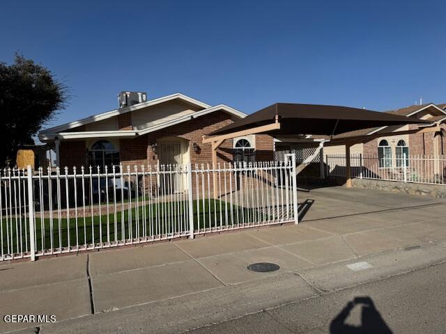 view of front of home