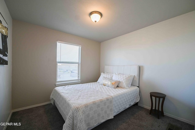 1009 Earthstar Pl, El Paso, TX 79928 - bedroom featuring baseboards and carpet floors