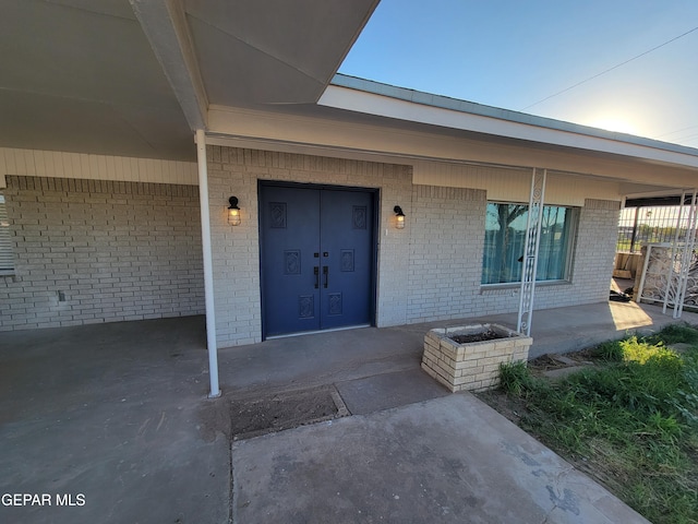 view of property entrance