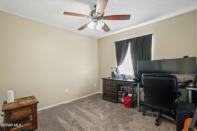 office featuring ceiling fan, carpet floors, and a textured ceiling