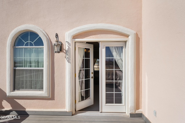 view of property entrance