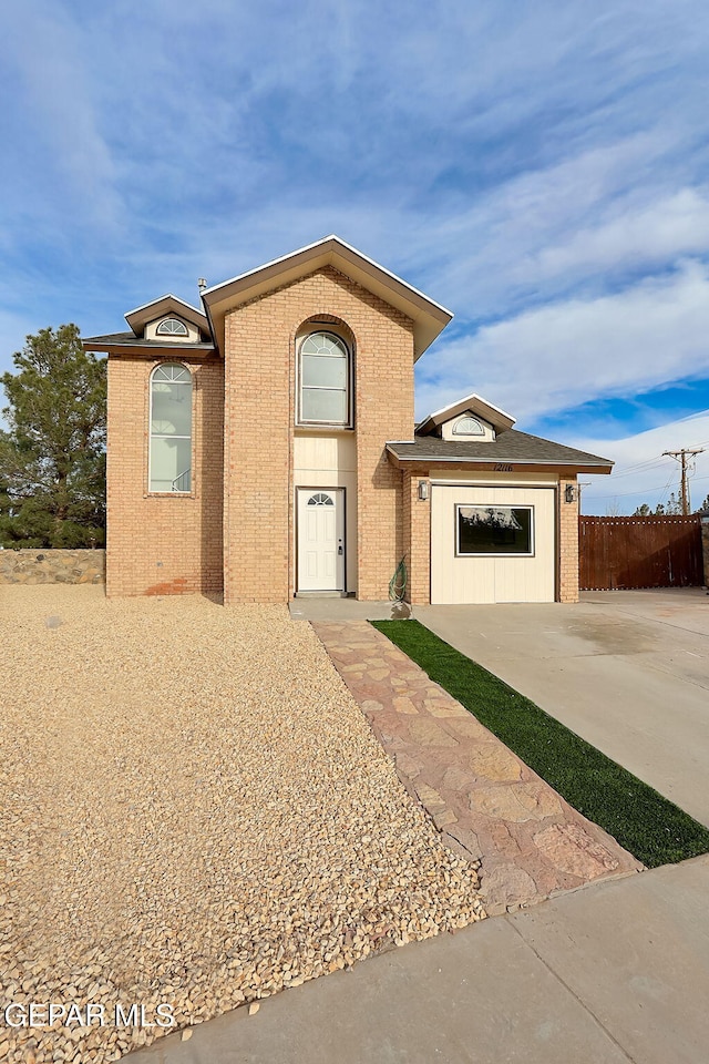 view of front of house featuring a garage