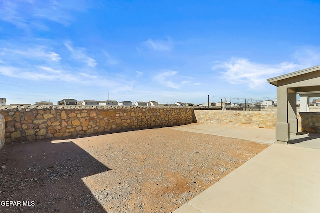 view of yard with a patio area