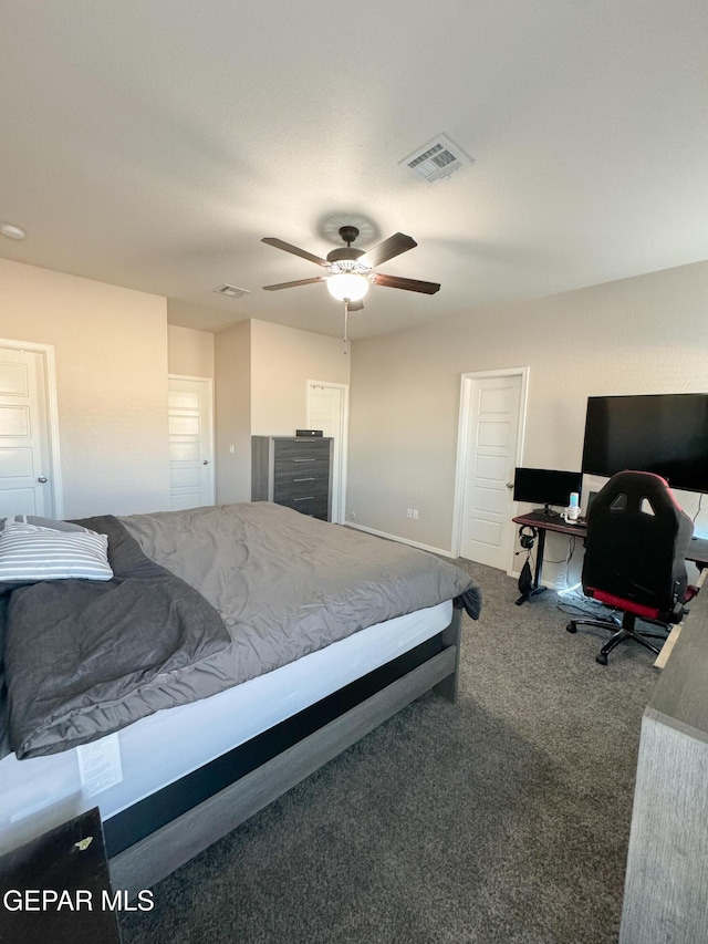 bedroom featuring carpet and ceiling fan