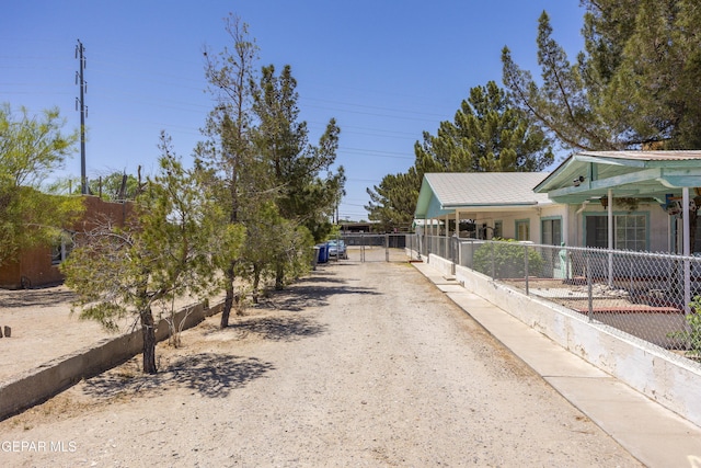 5047 Conley Rd, El Paso, TX 79932 - view of road