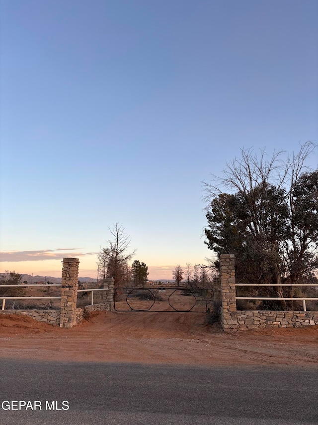 5340 Buffalo Creek Dr, El Paso, TX 79938
