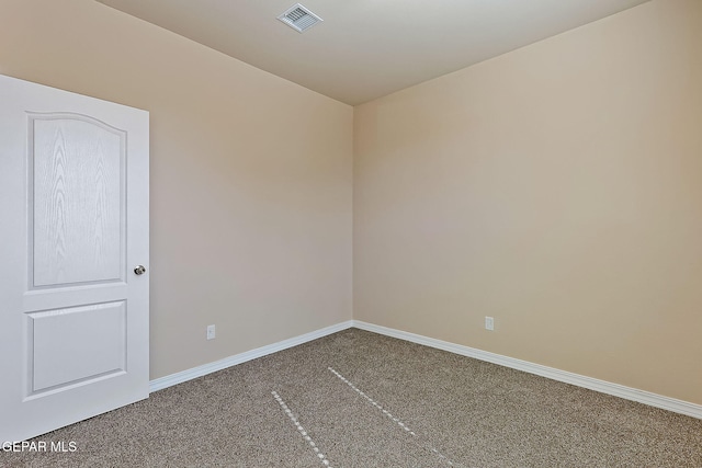 view of carpeted spare room