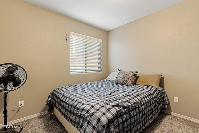 bedroom featuring carpet floors