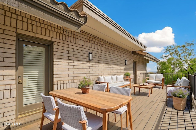 909 Singing Hills Dr, El Paso, TX 79912 - wooden terrace with an outdoor living space