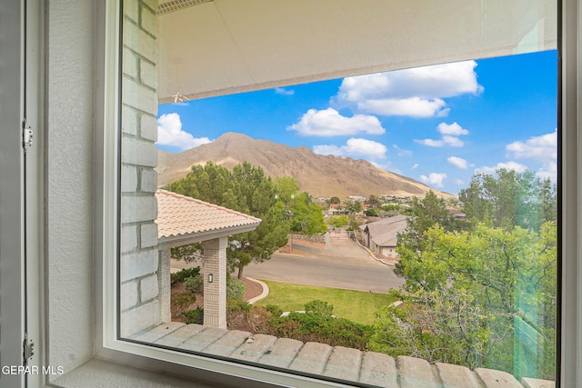 909 Singing Hills Dr, El Paso, TX 79912 - view of mountain backdrop