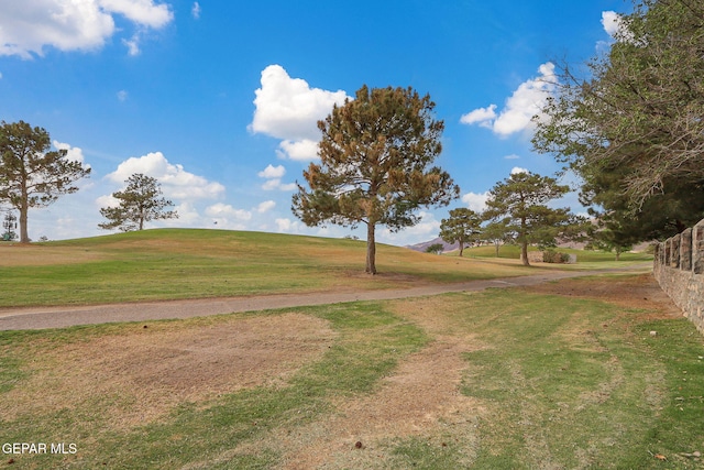 909 Singing Hills Dr, El Paso, TX 79912 - view of home's community featuring a yard