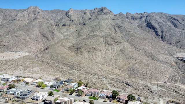 mountain view featuring a residential view