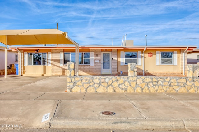 view of front of home