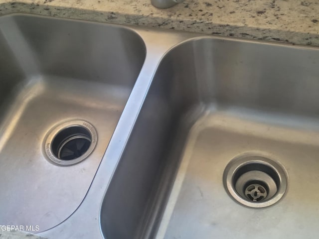 details with sink