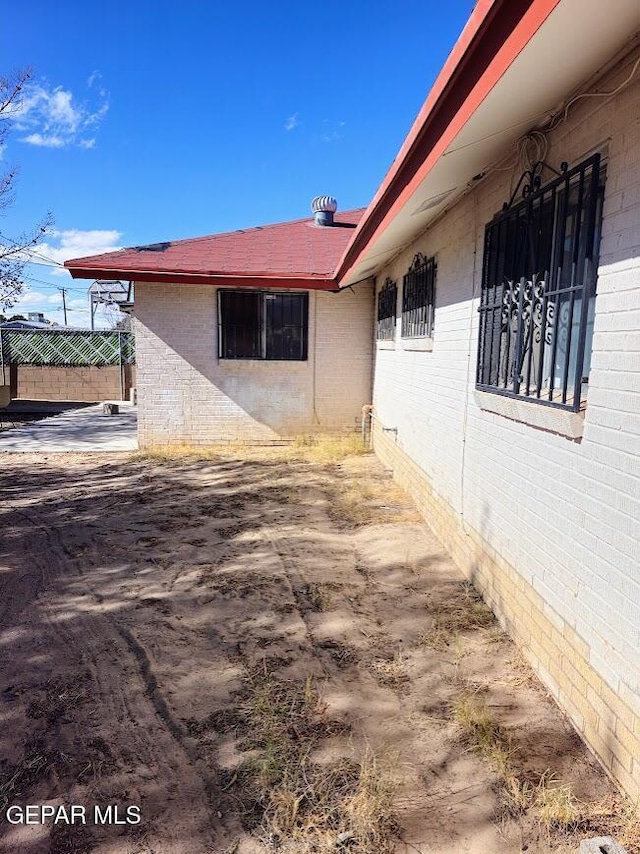 view of home's exterior