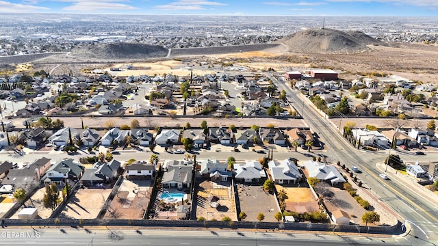 bird's eye view featuring a mountain view