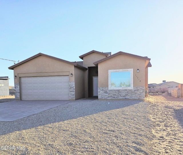 view of front of house featuring a garage