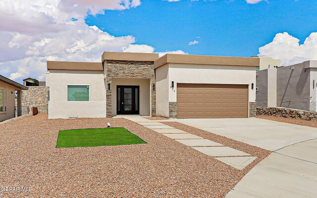 220 Emerald Brass, Horizon City, TX 79928 - photo 1