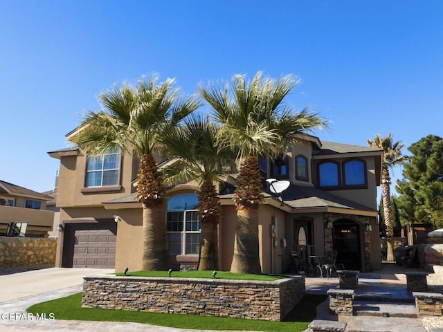 view of front of house featuring a garage