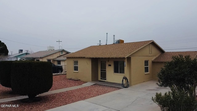 view of front of property featuring central AC