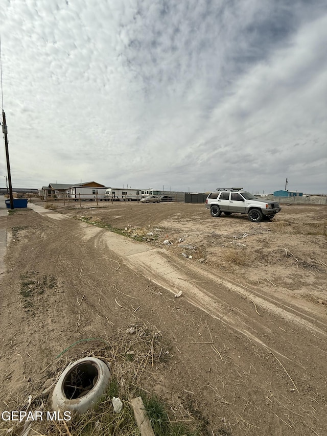 Listing photo 2 for 1407 Valle Ecuador Rd, San Elizario TX 79849