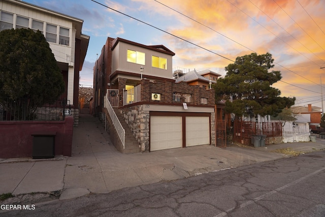 view of front facade with a garage