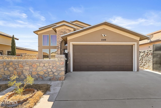 view of front facade with a garage