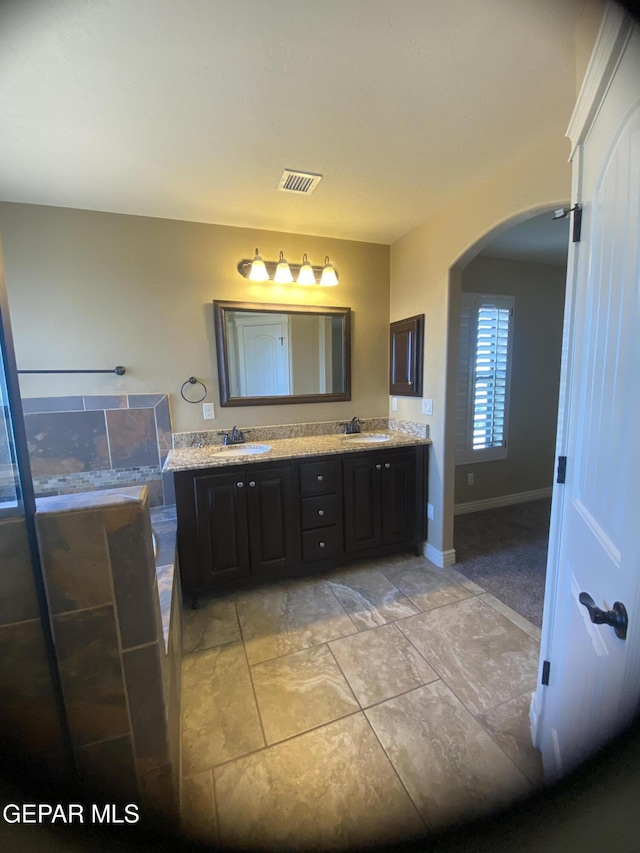 bathroom with vanity