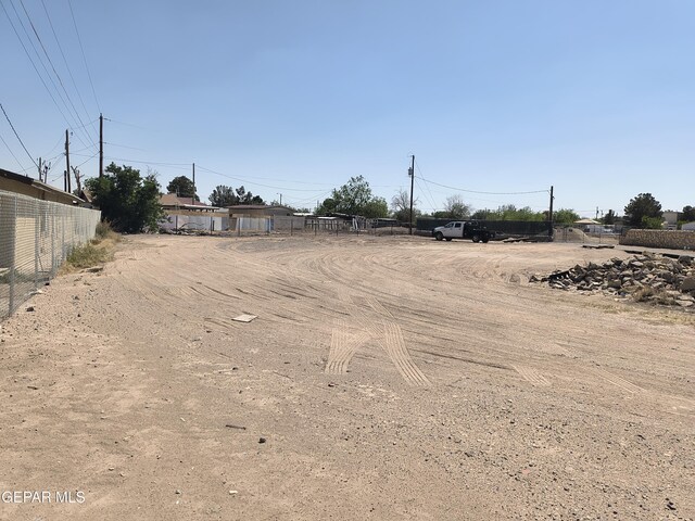 8866 Harding Way, El Paso, TX 79907