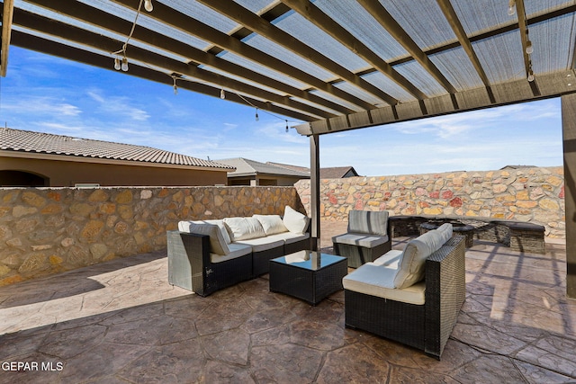 view of patio featuring a pergola and outdoor lounge area