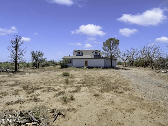 exterior space featuring a rural view