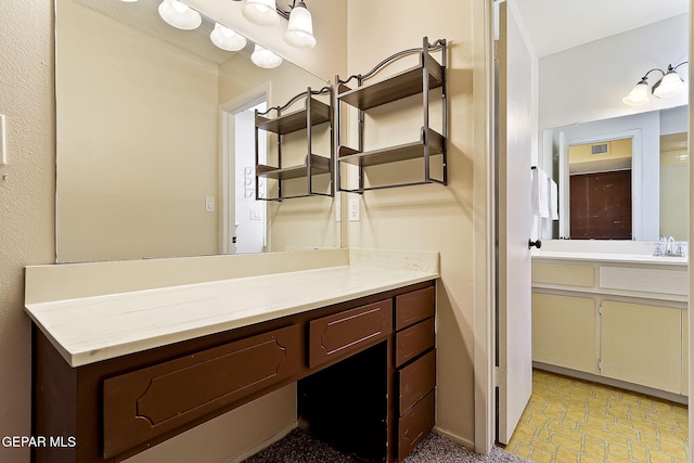 bathroom with vanity