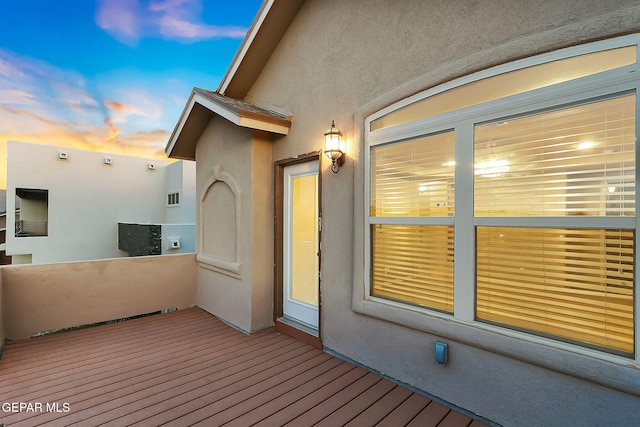 view of deck at dusk