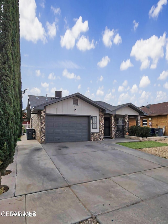 view of front of home featuring a garage