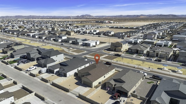 bird's eye view featuring a mountain view