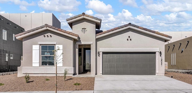 view of front of home featuring a garage