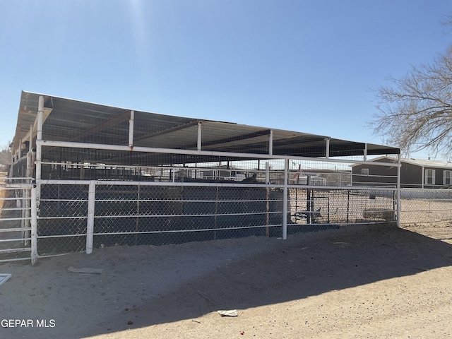 770 Eagles Den Ln, El Paso, TX 79927 - view of horse barn