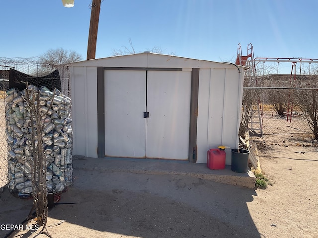 770 Eagles Den Ln, El Paso, TX 79927 - view of shed with fence