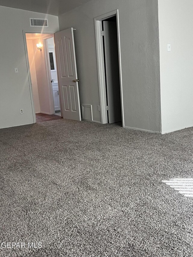 empty room with visible vents