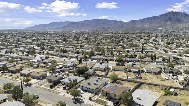 birds eye view of property featuring a residential view and a mountain view