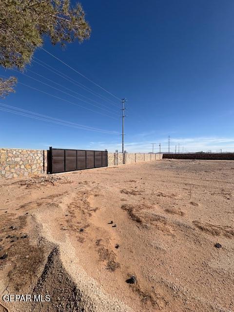 13340 Frankie Ln, El Paso, TX 79938 - photo 18