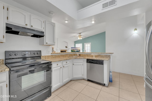 kitchen with visible vents, a sink, black range with electric stovetop, under cabinet range hood, and stainless steel dishwasher