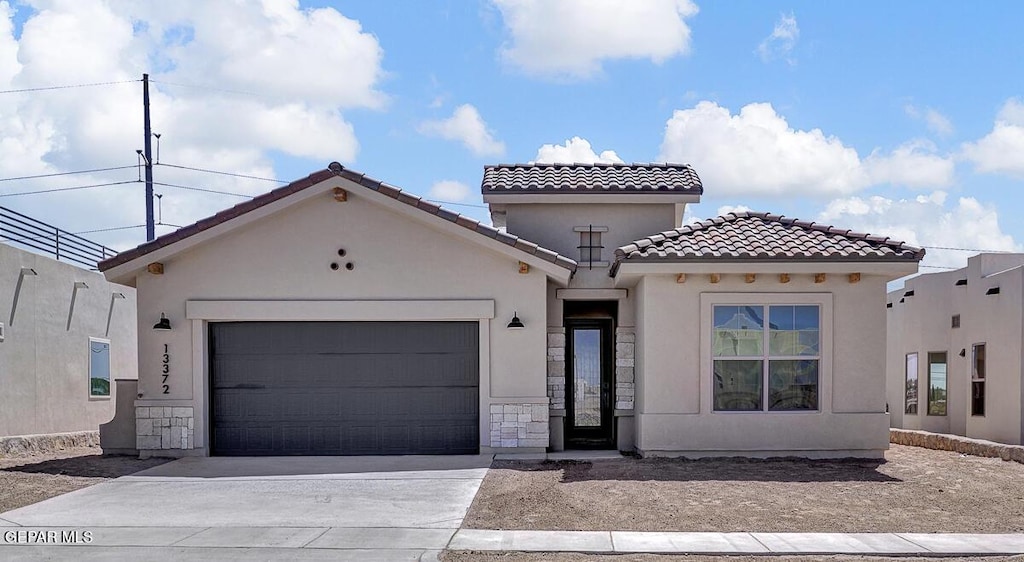 12832 Prestbury Ave, Horizon City, TX 79928 - photo 1