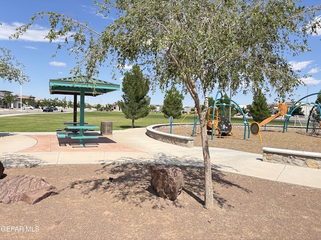 1722 Breeder Cup Way, El Paso, TX 79928 - photo 46