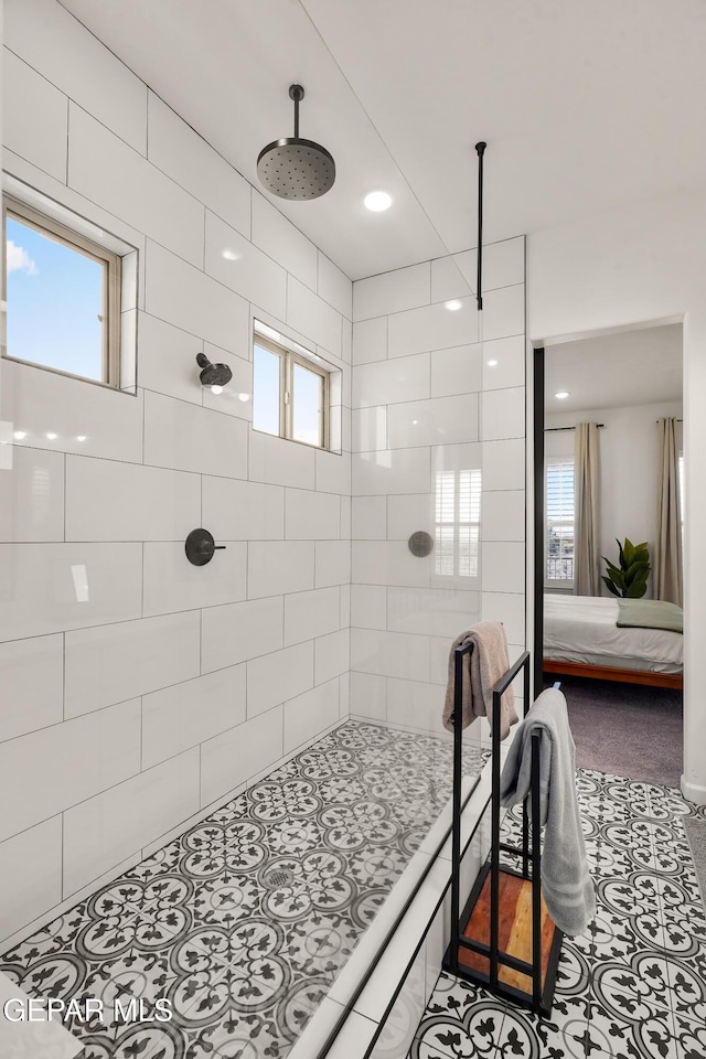 7402 Wooden Nickel Dr, El Paso, TX 79911 - full bathroom with ensuite bath and tiled shower