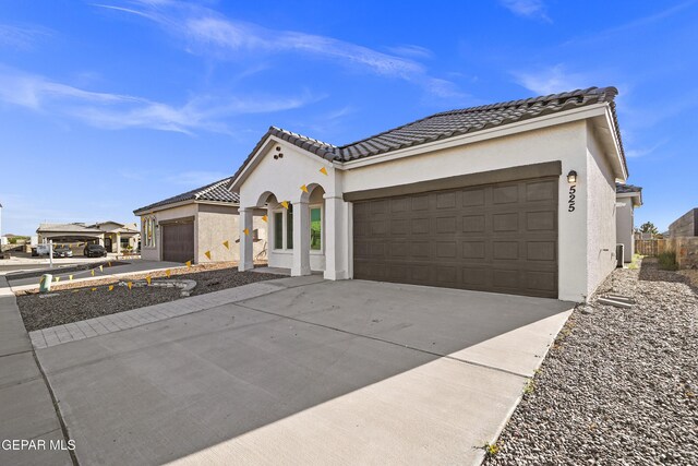 525 Paseo Modesto Dr, Horizon City, TX 79928 - photo 2