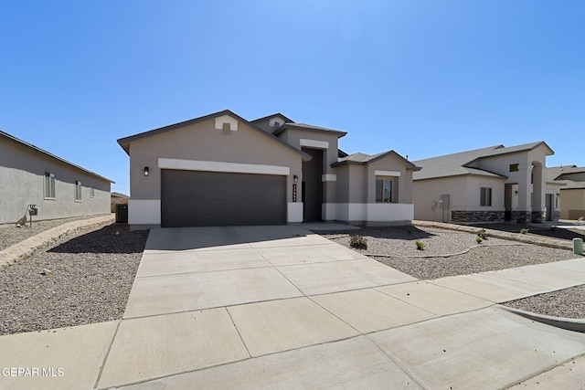 13684 Lago Vista Ave, Horizon City, TX 79928 - photo 2