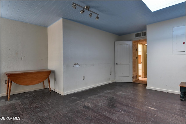 29 Cielo Vis, Anthony, NM 88021 - interior space featuring baseboards, visible vents, electric panel, and wood finished floors