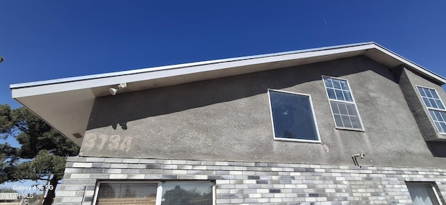 details with stucco siding